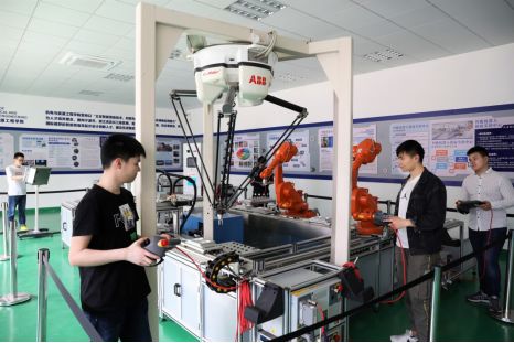 濮陽(yáng)科技職業(yè)學(xué)院2024年招生簡(jiǎn)章